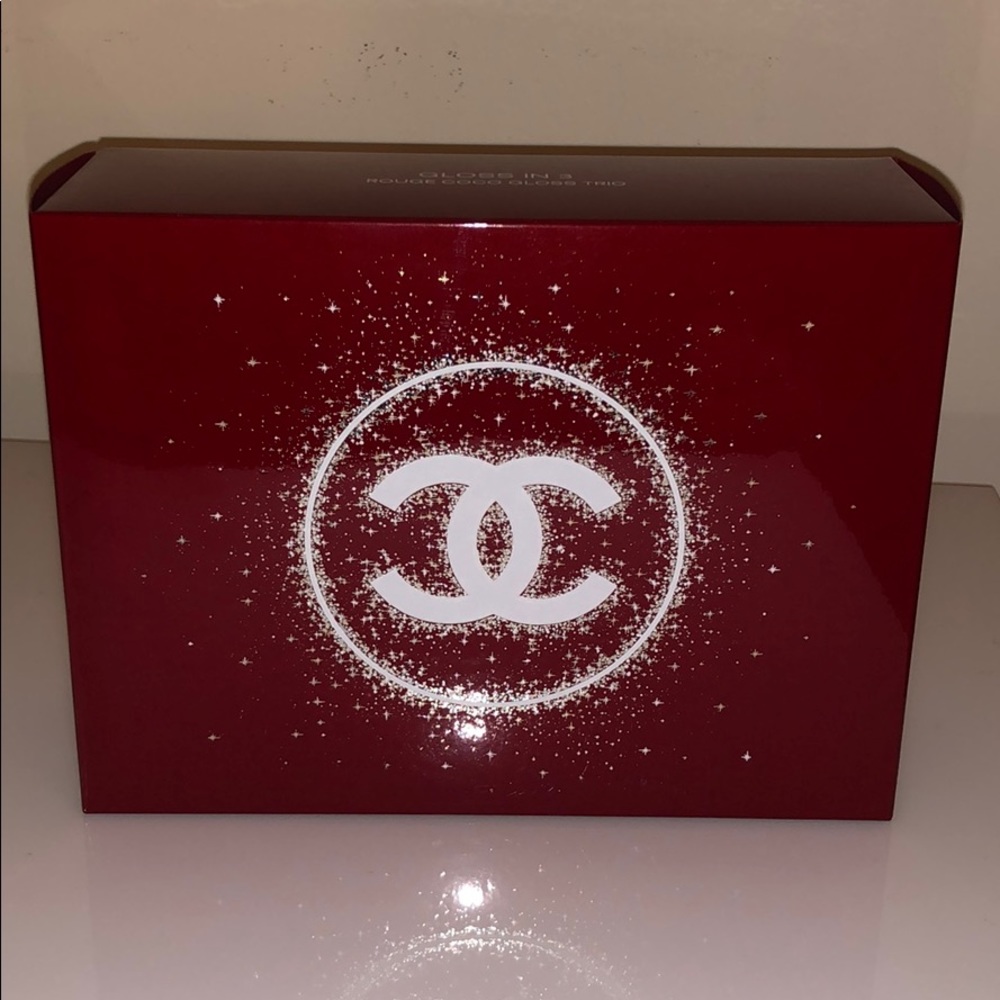 Chanel red cosmetic box